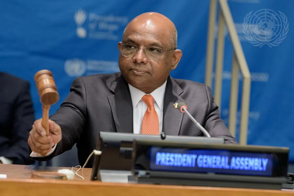 އދގެ އާ ސެކެޓްރީ ޖެނެރަލަކަށް އަންހެނަކު އިންތިޚާބުކުރަން ޢާއްމު މަޖިލީހުގެ ރައީސުން ގޮވާލައްވައިފި