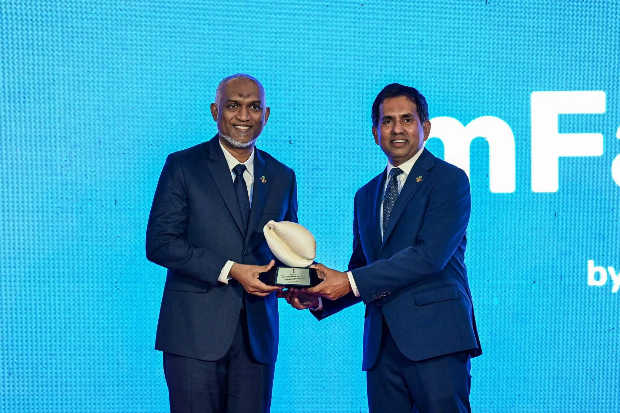 ރައީސް މުއިއްޒު ތިލަފުށީ ވިޔަފާރި ބަނދަރު ބިނާކޮށްދެއްވާނީ ދިވެހިންގެ މިލްކެއްގެ ގޮތުގައި: ސައީދު
