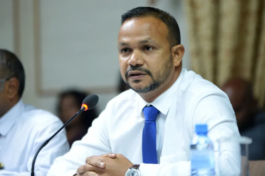 ސަރުކާރުގެ ޕްރޮޕެގެންޑާ ހިންގަން ދައުލަތުގެ މީޑިއާ ހިންގުމަކީ ރަނގަޅުކަމެއް ނޫން: ޢަލީ ހުސެއިން