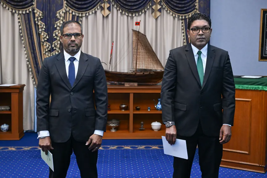 Abdulla Hameed (L) and Mohamed Saleem (R) are appointed to the Supreme Court on June 11, 2025. (Photo/President's Office)