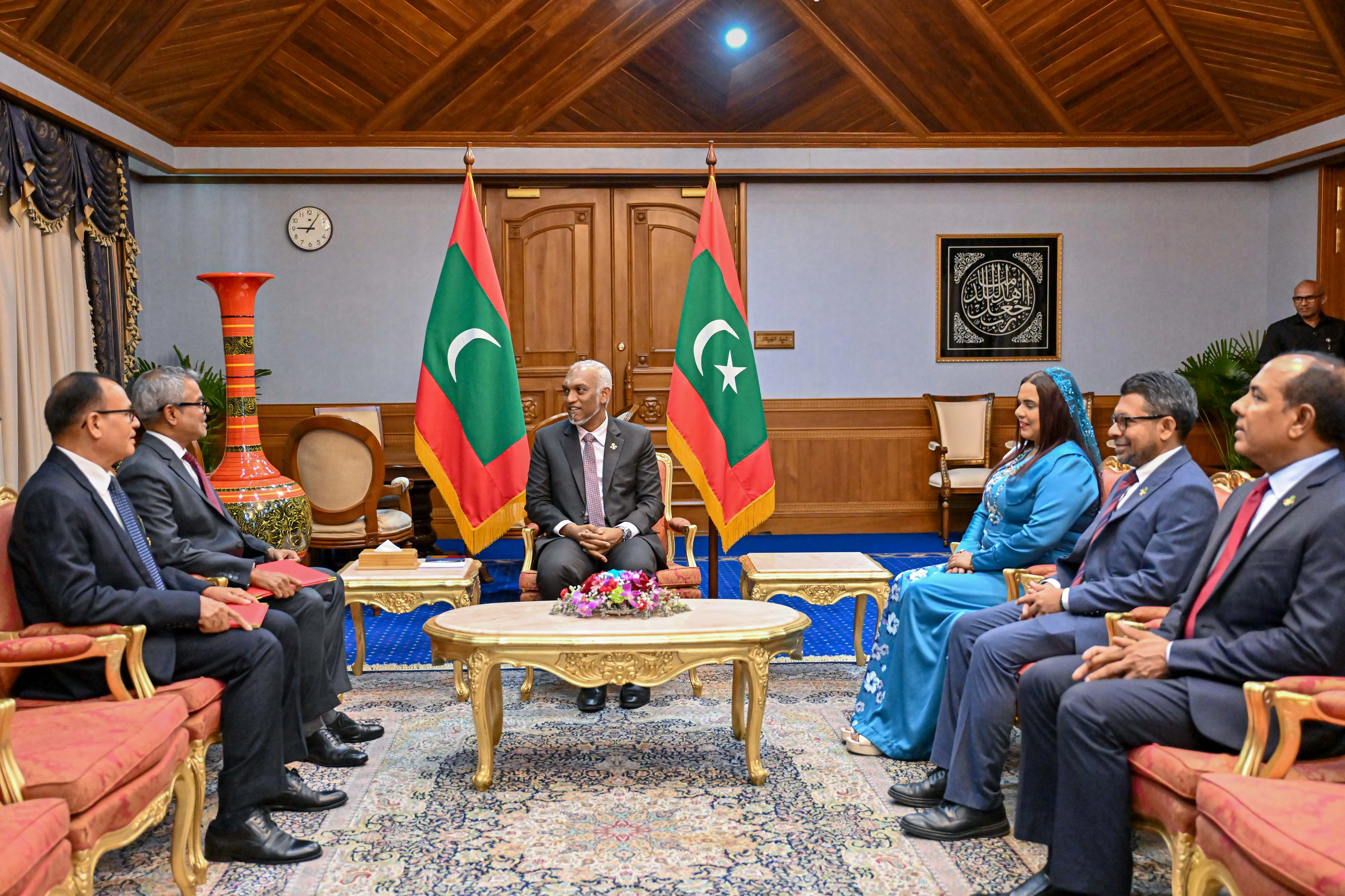 އިސްތިއުފާ ދެއްވި ދެ ވަޒީރުން ބޭރުޤައުމުތަކުގެ ސަފީރުންގެ މަޤާމަށް