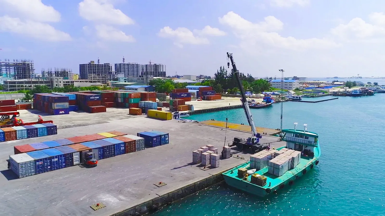 Male’ commercial harbour (Photo\MPL)