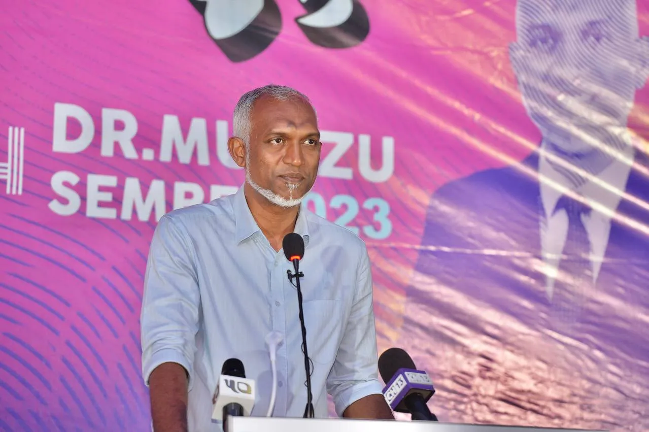 ޤައުމަށް ޤައްދާރުވާ މީހުންނަށް އަދަބު ދިނުމަށް ޤާނޫނެއް ހަދާނަން: ޑރ މުޢިއްޒު