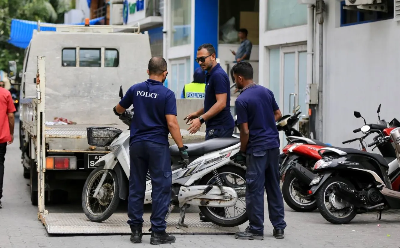 Towed by Wednesday, Blocked by Friday: Malé's Parking Standoff Has No Off Switch
