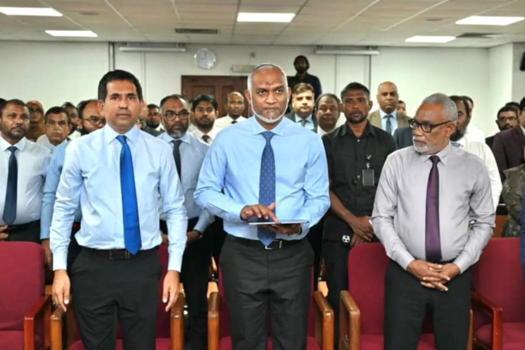 ރައީސް ޑރ.މުއިއްޒު، ޑިވެލޮޕްމަންޓް ބޭންކު އިފްތިތާހްކޮށްދެއްވަނީ.. ފޮޓޯ/ރައީސް އޮފީސް