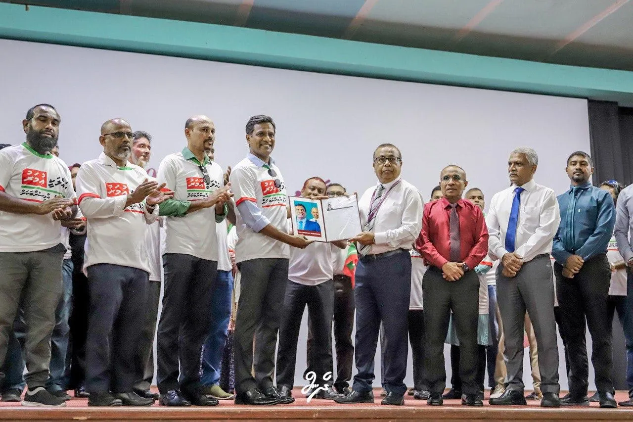 ރިޔާސީ އިންތިޚާބަށް ޢުމަރު ނަސީރުގެ ނަން ހުށައަޅައިފި