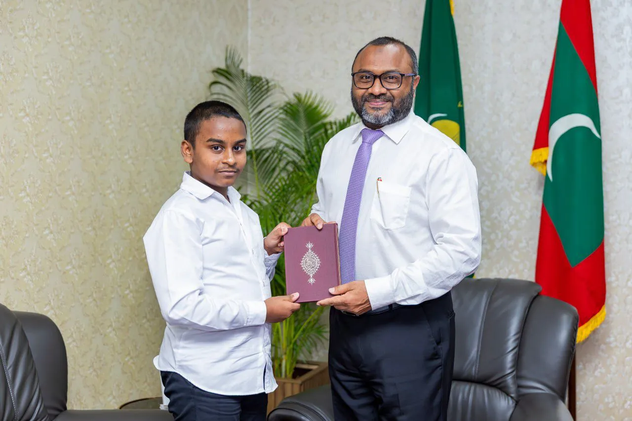 މަތިވެރީގެ ފުރަތަމަ ހާފިޒަކަށް އިބްރާހިމް މުޠީޢު، އިތުރު ދެ ކުއްޖަކު ވަރަށް އަވަހަށް ހާފިޒުންނަށް ވާނެ