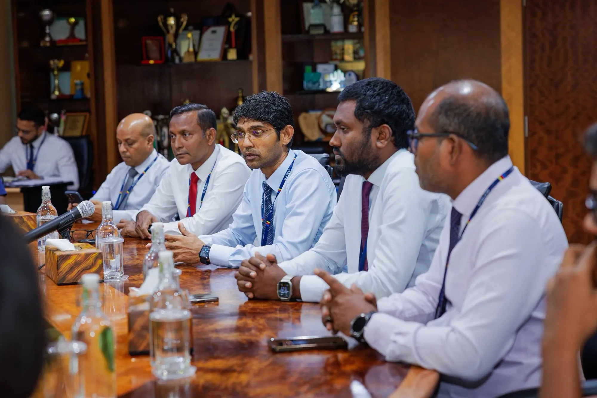 ރާއްޖެޓީވީއާ ވާހަކަ ދެއްކި، ސްޓެލްކޯގެ އެޗްއާރް މުވައްޒަފު ވަޒީފާއިން އެކަހެރިކޮށްފި
