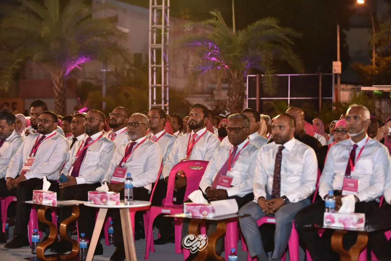 ރައީސް ޑރ.މުއިއްޒު ބައިވެރިވެވަޑައިގަންނަވާ "މުހިންމު" ޖަލްސާއެއް މިރޭ!
