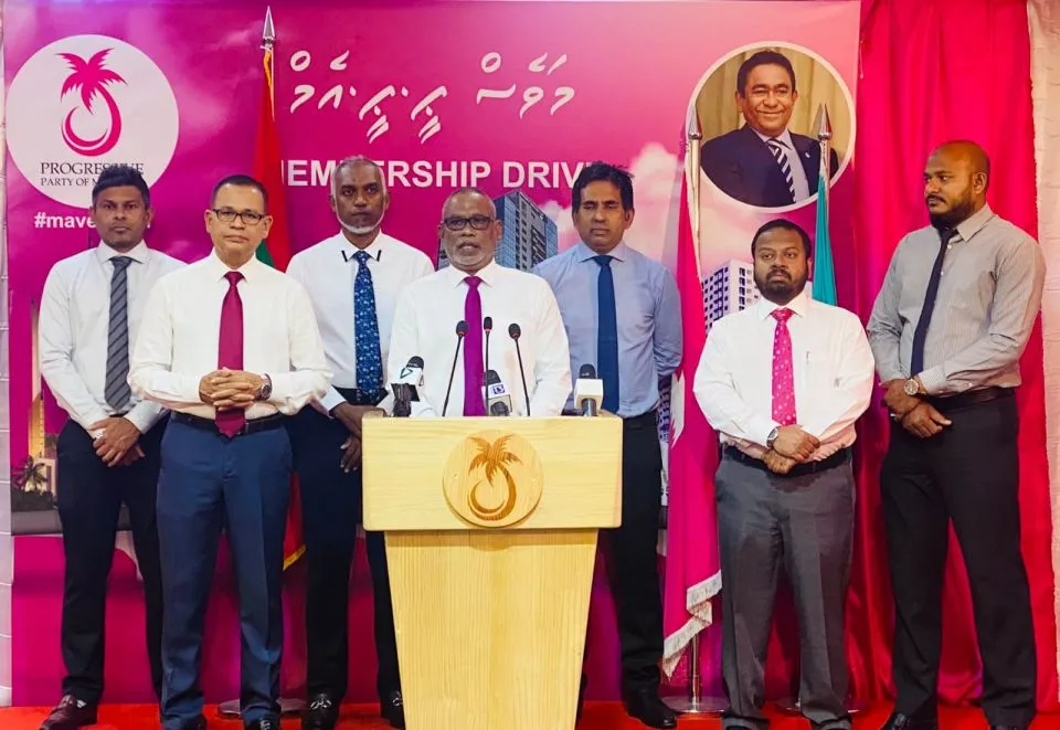 Opposition proposes an amendment to reduce next year's budget