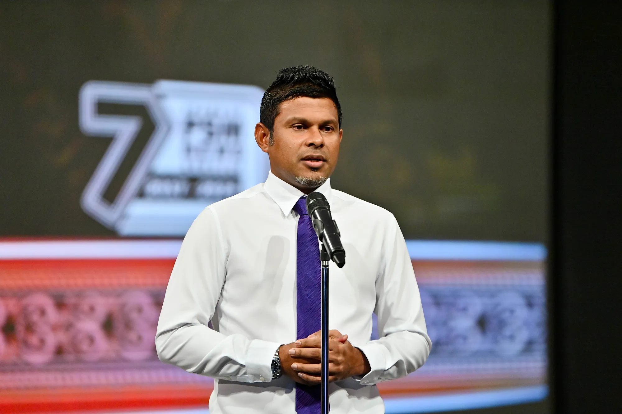 ރައީސުލްޖުމްހޫރިއްޔާގެ ނައިބު އަލްއުސްތާޛު ޙުސައިން މުޙައްމަދު ލަޠީފް--ފޮޓޯ: ރައީސް އޮފީސް
