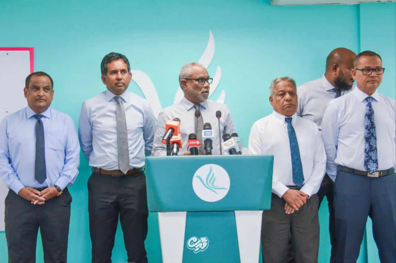 ޕީޕީއެމް ޕީއެންސީން ކުރިއަށް ގެންދިޔަ ނޫސްވެރިންގެ ބައްދަލުވުން-- ފޮޓޯ: ވޮއިސް