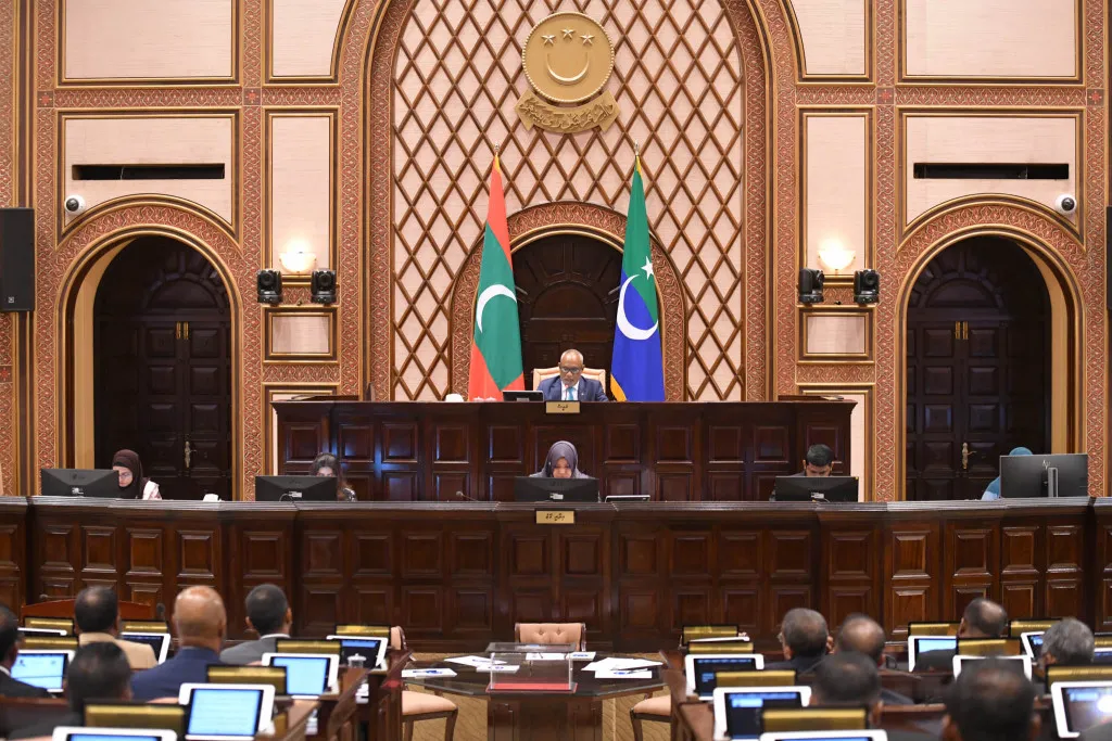 މަޖިލީހުގެ ޖަލްސާއެއްގެ ތެރެއިން- ފޮޓޯ/ މަޖިލިސް