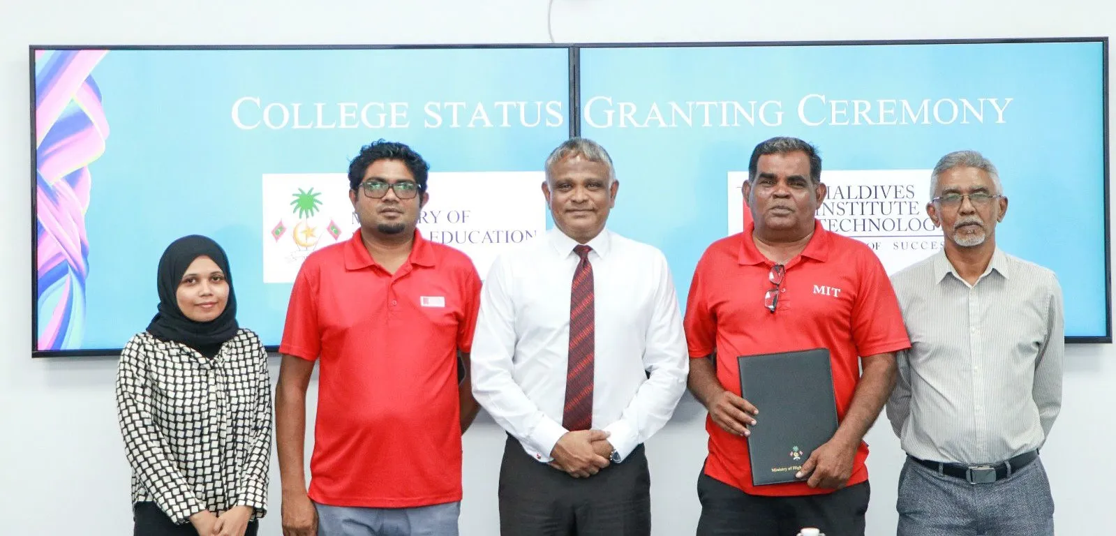 މޯލްޑިވްސް އިންސްޓިޓިއުޓް އޮފް ޓެކްނޮލޮޖީ ކޮލެޖަކަށް ބަދަލުވެއްޖެ