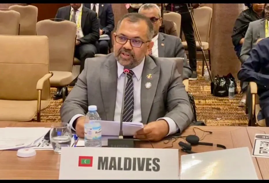 ފޮރިން މިނިސްޓަރު ޒަމީރު -- ފޮޓޯ/ މިނިސްޓްރީ