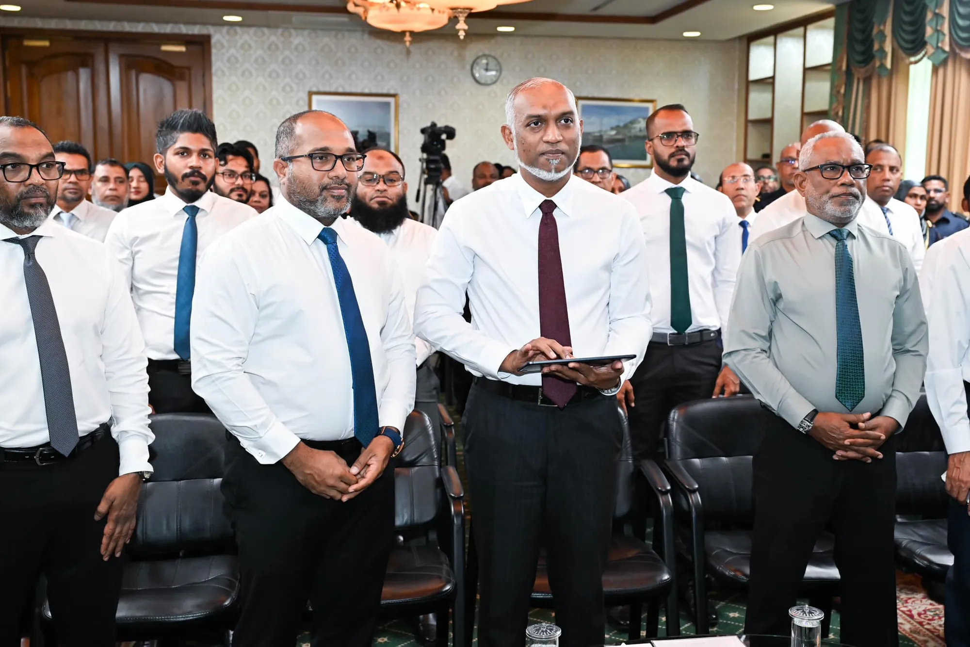 ޕާސްޕޯޓާއި އައިޑީކާޑު ހެއްދުމުގެ ހިދުމަތް، މުޅި ރާއްޖެއަށް ފުޅާކުރުމުގެ މަސައްކަތް އިފްތިތާހްކޮށްފި