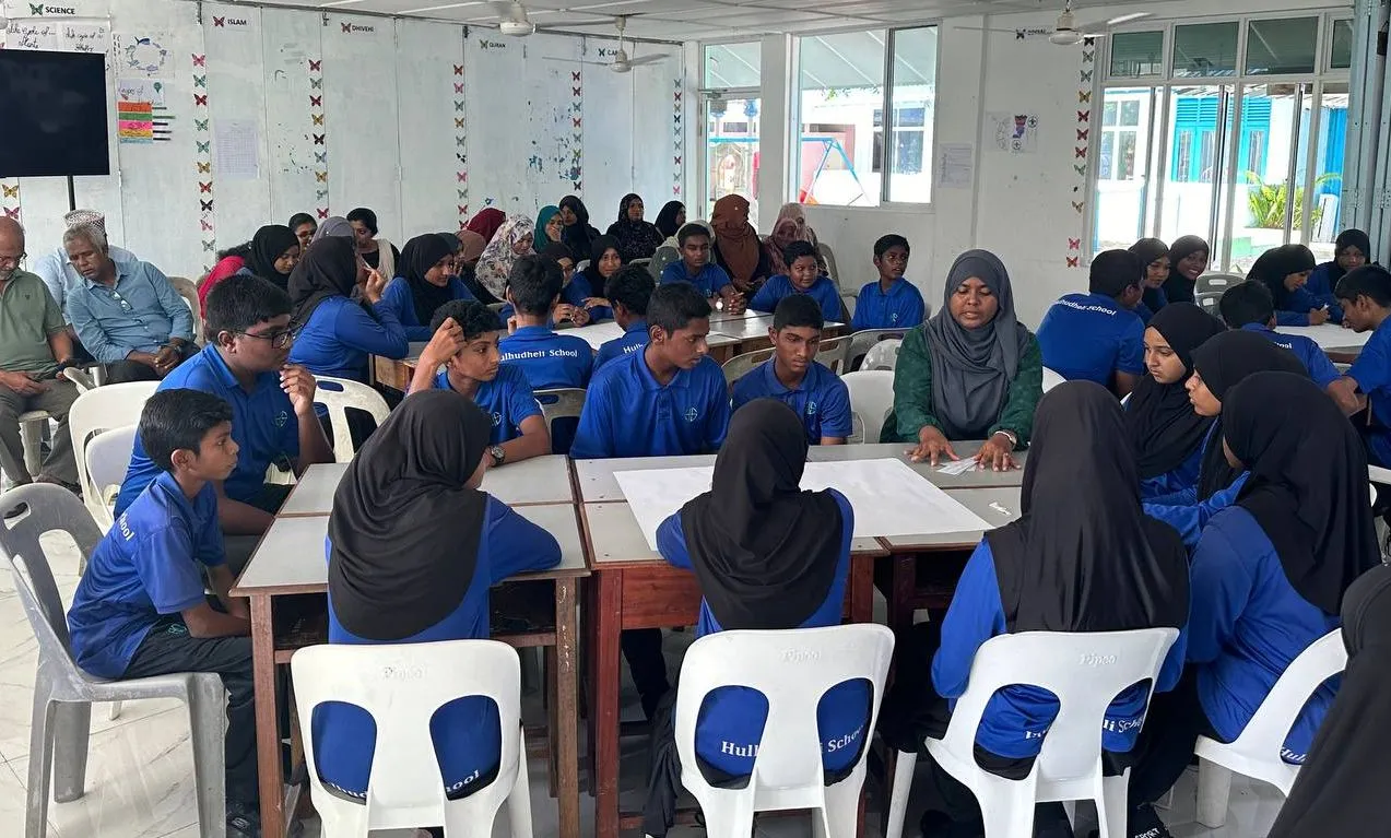 ދ. އަތޮޅު ރަށްރަށުގައި ހޭލުންތެރި ކުރުމުގެ ސެޝަންތަކެއް ކުރިއަށް ގެންގޮސްފި