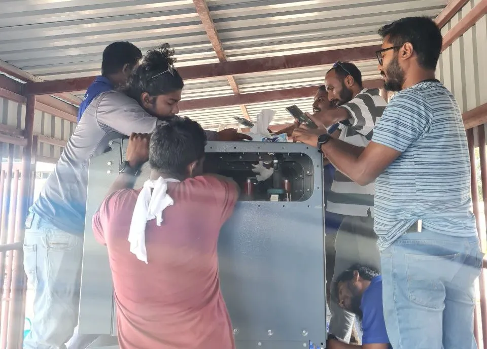 ވިއުގަ އަޕްގްރޭޑް ކުރުމުގެ މަސައްކަތް ނިންމާ ހިޔާ ޓަވަރު 1 އިން 8 އަށް ކަރަންޓު ވާނީ ދީފައި: ސްޓެލްކޯ