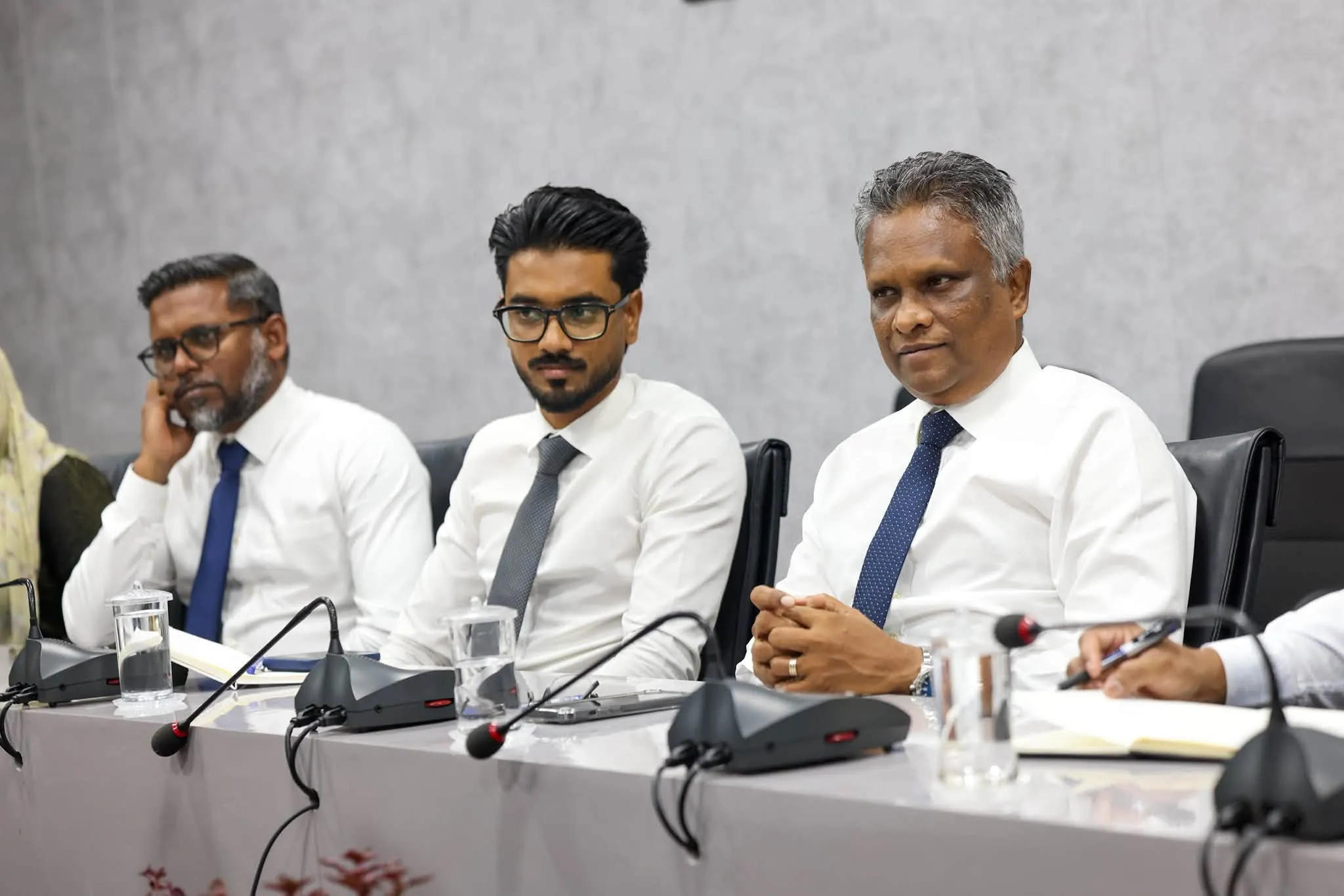 މަސްމާރުކޭޓު އަޅަން ސަރުކާރާއި ބިން ހަވާލުކުރަން ފާސްކޮށްފި