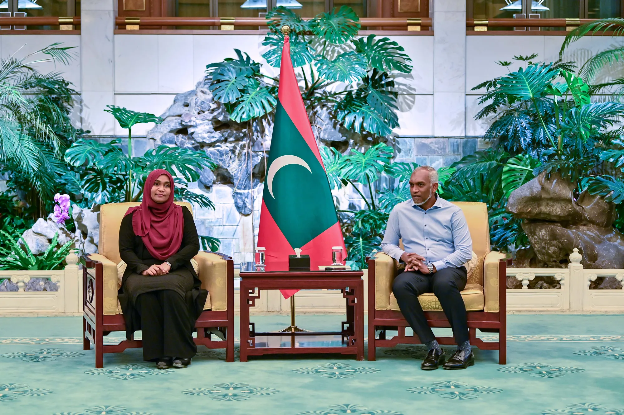 ރައީސުލްޖުމްހޫރިއްޔާގެ ދެ ކަނބަލުން ސިންގަޕޫރަށް ކުރެއްވި ދަތުރުފުޅު ނިންމަވާ ލައްވައި މާލެ ވަޑައިގެންފި