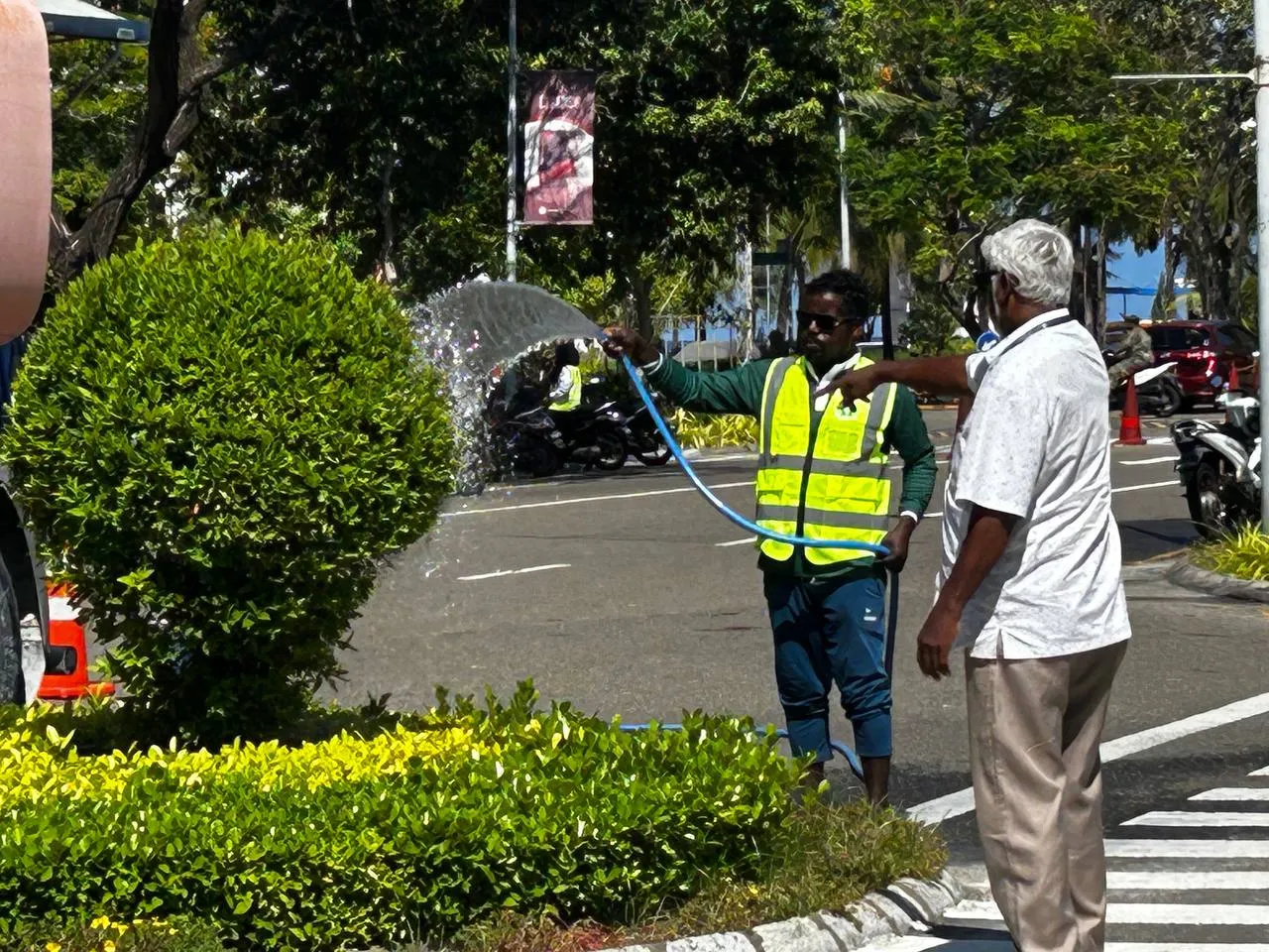 އެޗްޑީސީންވެސް މުވައްޒަފުން މަދުކުރުމަށް ފިޔަވަޅުތައް އަޅައިފި