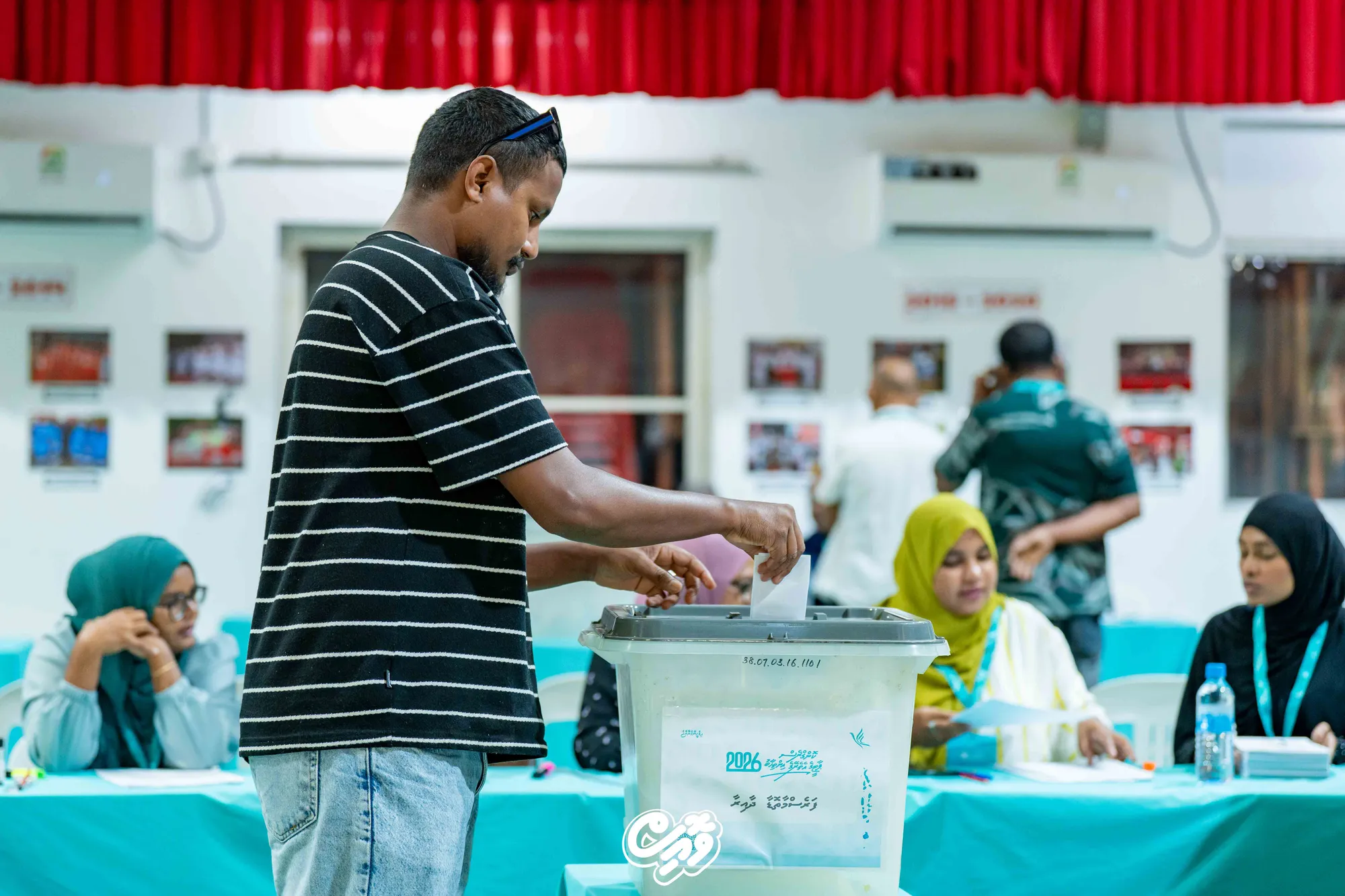 މިއަދު ކުރިއަށްދާ ކޮންގްރެސް ޕާޓީގެ އިންތިހާބުގެ ވޯޓުުލުމުގެ ތެރެއިން... ފޮޓޯ: ޕީއެންސީ