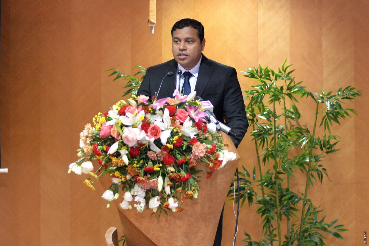 ރައީސް ޞާލިހަށް ވަގަށް ގޮވި ސްޓޭޓް މިނިސްޓަރު މުޣުނީ މަގާމުން ވަކިކޮށްފި