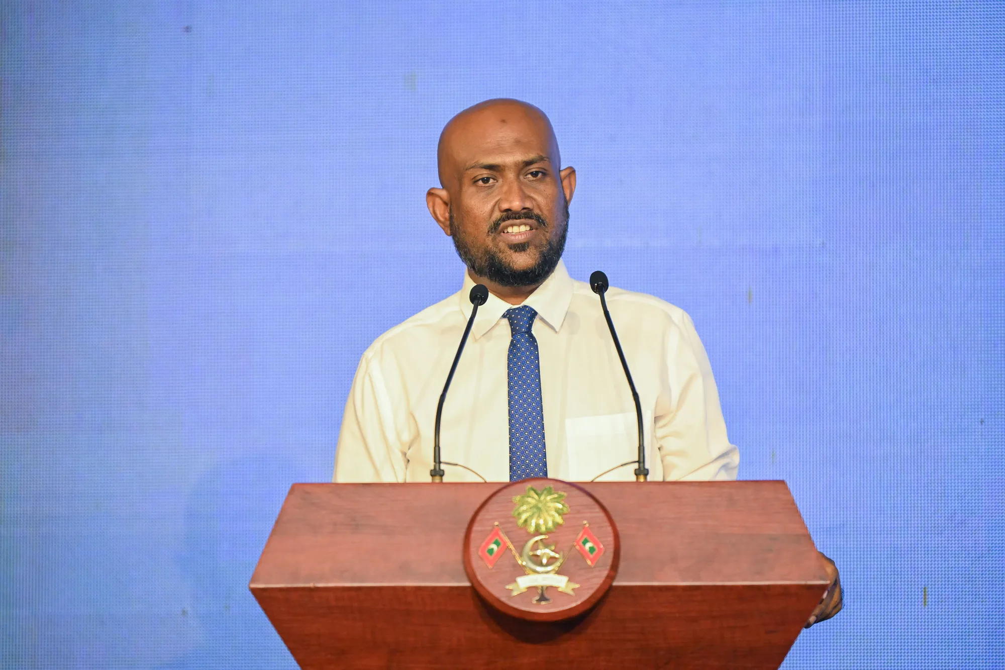 އެސެޓް ރިކަވަރީ ގާނޫނުގެ ނަމޫނާ ވަރަށް އަވަހަށް ސަރުކާރާއި މަޖިލީހަށް ހުށައަޅާނަން: ޝާމިލް