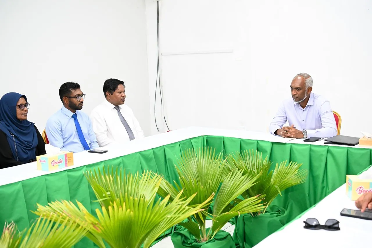 ރަށްރަށުގެ ތަރައްޤީގެ ކަންކަން ކުރިއަށް ދާންވާނީ ރައްޔިތުން އެދޭގޮތަށް: ރައީސް ޑރ.މުއިއްޒު