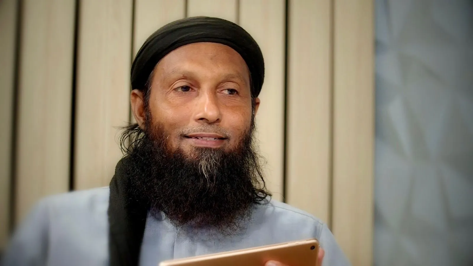 ”ރީތީގެ މުބާރާތުގައި ބައިވެރިވުން ފަދަ ބޮޑު އުރެދަމަށް މުސްލިމު އަންހެނަކު ކުރިމަތިލާން ހުއްދަ ވާނީ ކިހިނެއް؟“
