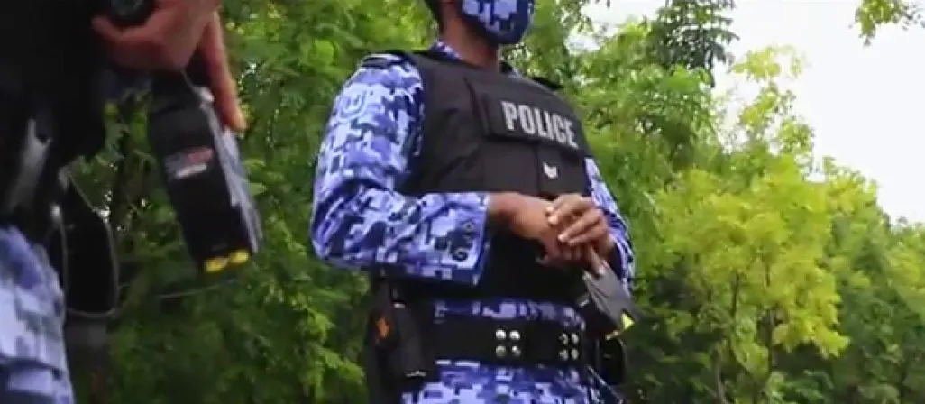 Maldives Police Services to begin using taser guns