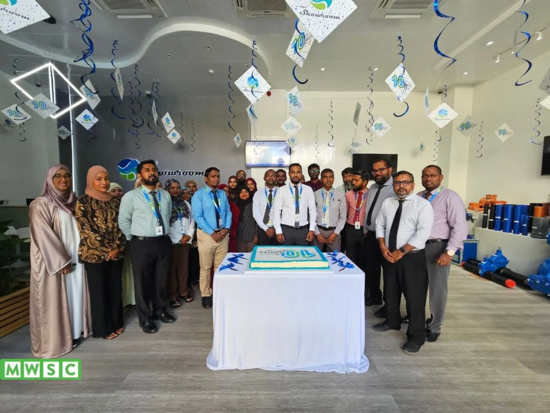 އެމްޑަބްލިޔުއެސްސީ ޝޯރޫމުގެ 10 ވަނަ އަހަރީ ދުވަހާ ގުޅިގެން ޚާއްޞަ ޕްރޮމޯޝަނެއް ފަށައިފި