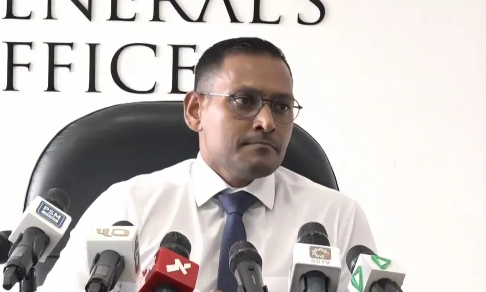 މަޤާމުން ވަކިކުރަން އުޅެނީ ނުފޫޒު ނުފޯރުވޭތީ: ޝަމީމް