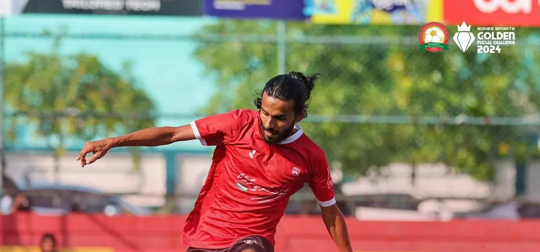 ނާފިޒުގެ ދެލަނޑާއެކު ހުރާ ބަލިކޮށް، ހިންމަފުށިން މުބާރާތް ފެށީ މޮޅަކާއެކު