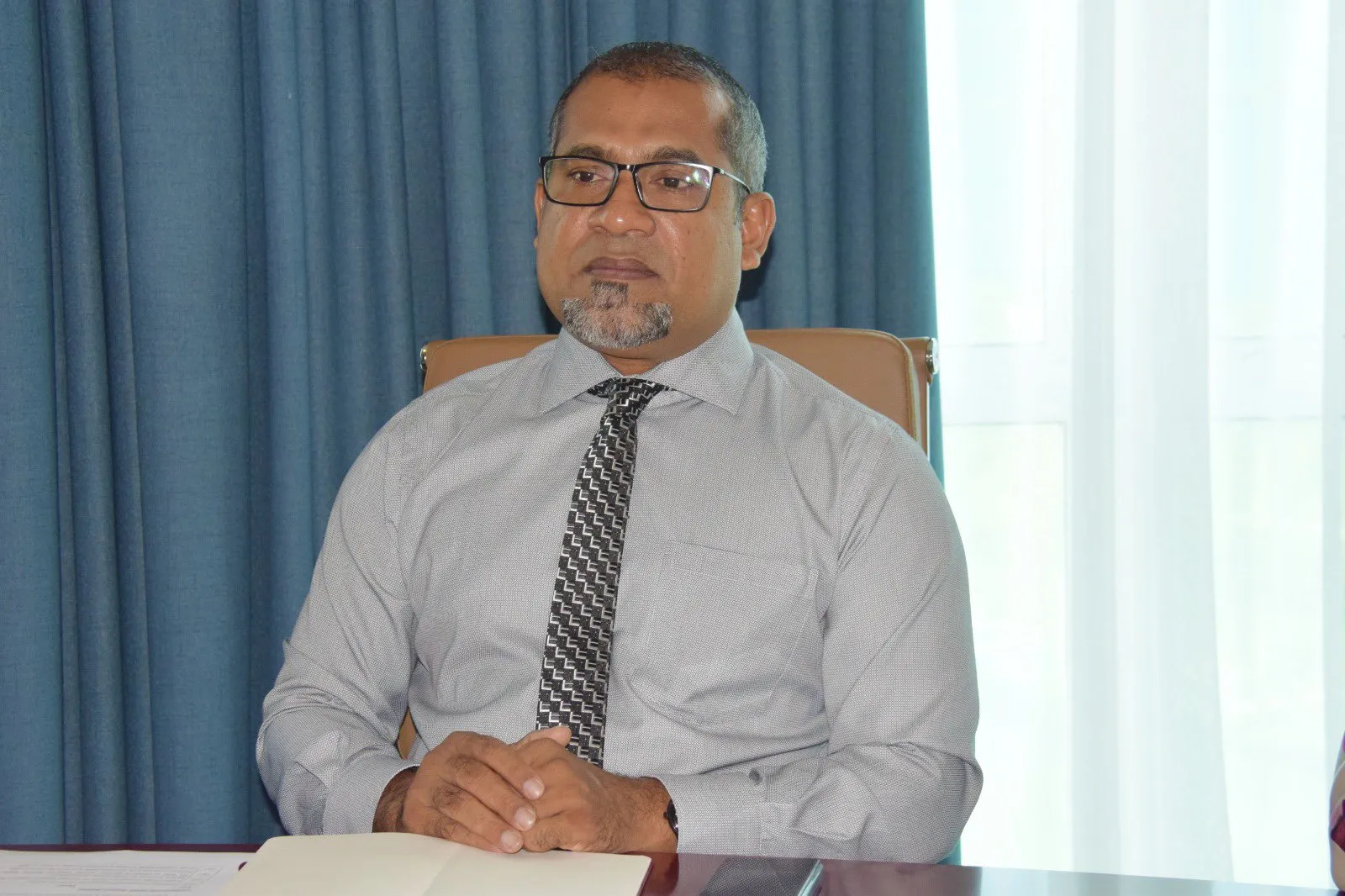 ކުޑަކުދިންގެ ޑޮކްޓަރުންނަށް ބެލޭނީ 16 އަަހަރުން ދަށުގެ ކުދިންގެ ގޮތުގައި ކަނޑައަޅައިފި