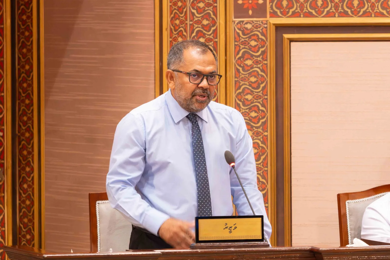 އޮޑިޓަރ ޖެނެރަލް ދެއްވާ ލަފާ ބޮލާލާ ނުޖަހާނަން، މަސައްކަތްކުރާނީ އެކުގައި: މާލީ ވަޒީރު