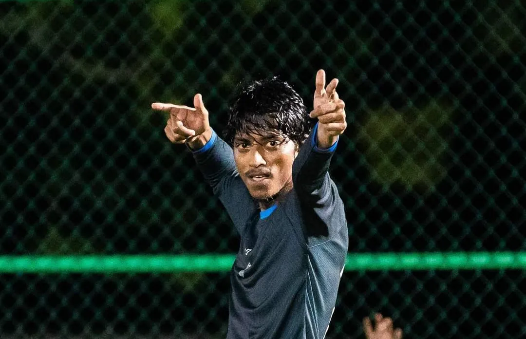 ހާމިދުގެ ހެޓްރިކާއެކު ކިފުޅިއަންސް ކަޓުވާލުމަށްފަހު، ހަލަފް އެފްސީ ފައިނަލަށް