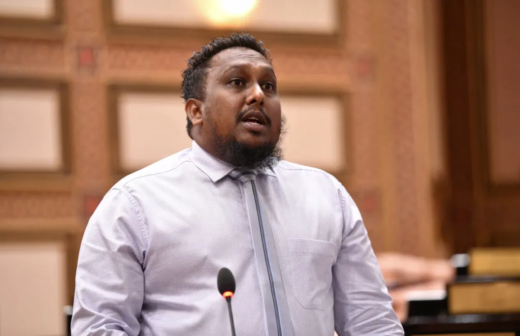 ފަލަސްތީނާއެކު ދިވެހިން ތިބިއިރު، ސަރުކާރަށް ބަހެއް ބުނަން ނުކެރުނު: މެންބަރު ނަޝީދު