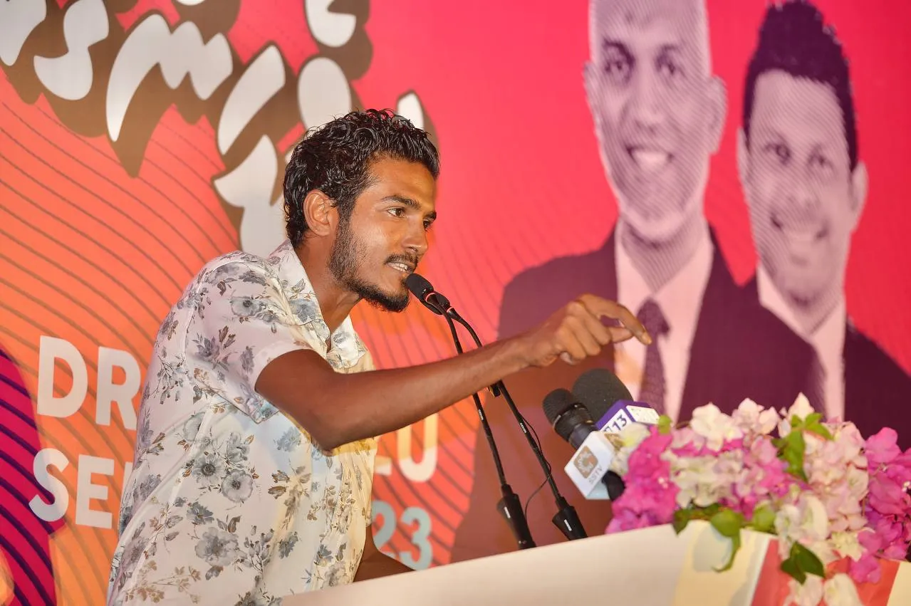 ބިން ހިއްކުމުގެ ނަމުގައި ސަރުކާރުން ގުރައިދޫގެ މުސްތަގުބަލު ނަގާލައިފި: ޔާމީން