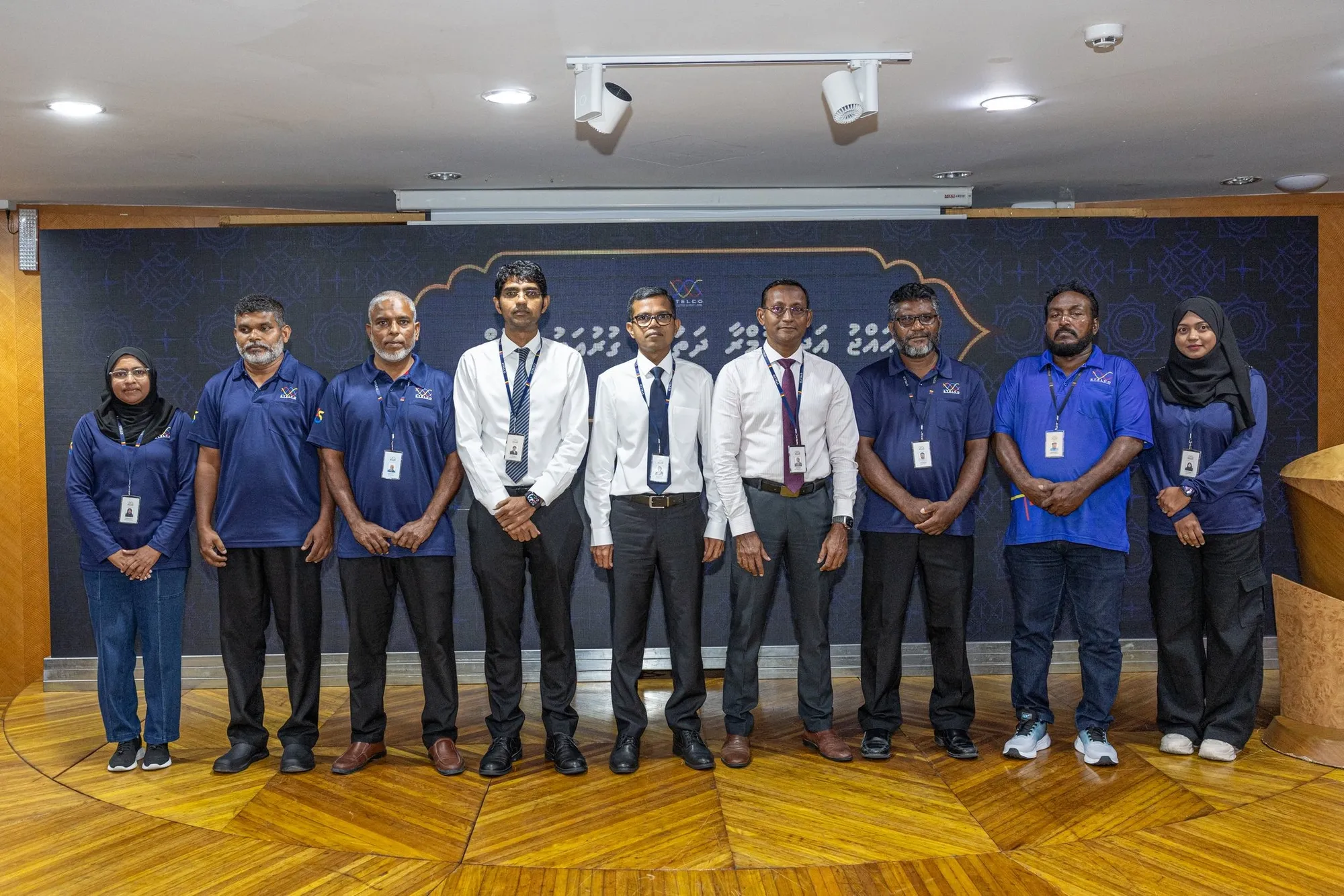 ސްޓެލްކޯގެ ހަރަދުގައި ހައްޖާއި އުމްރާއަށް ދާނެ މުވައްޒަފުން ހޮވައިފި