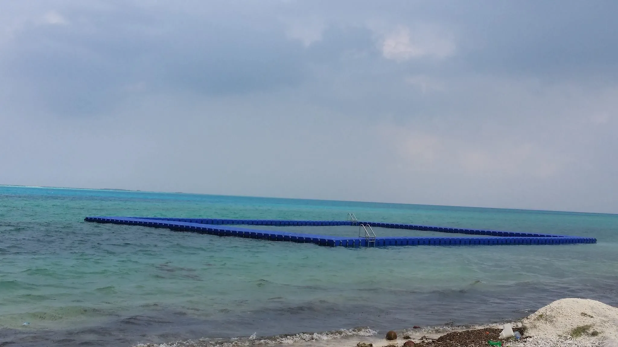 ހިތަދޫ ފަތާ ޓްރެކް މޫދުގައި މީހަކު މަރުވެފައި އޮއްވައި ފެނިއްޖެ