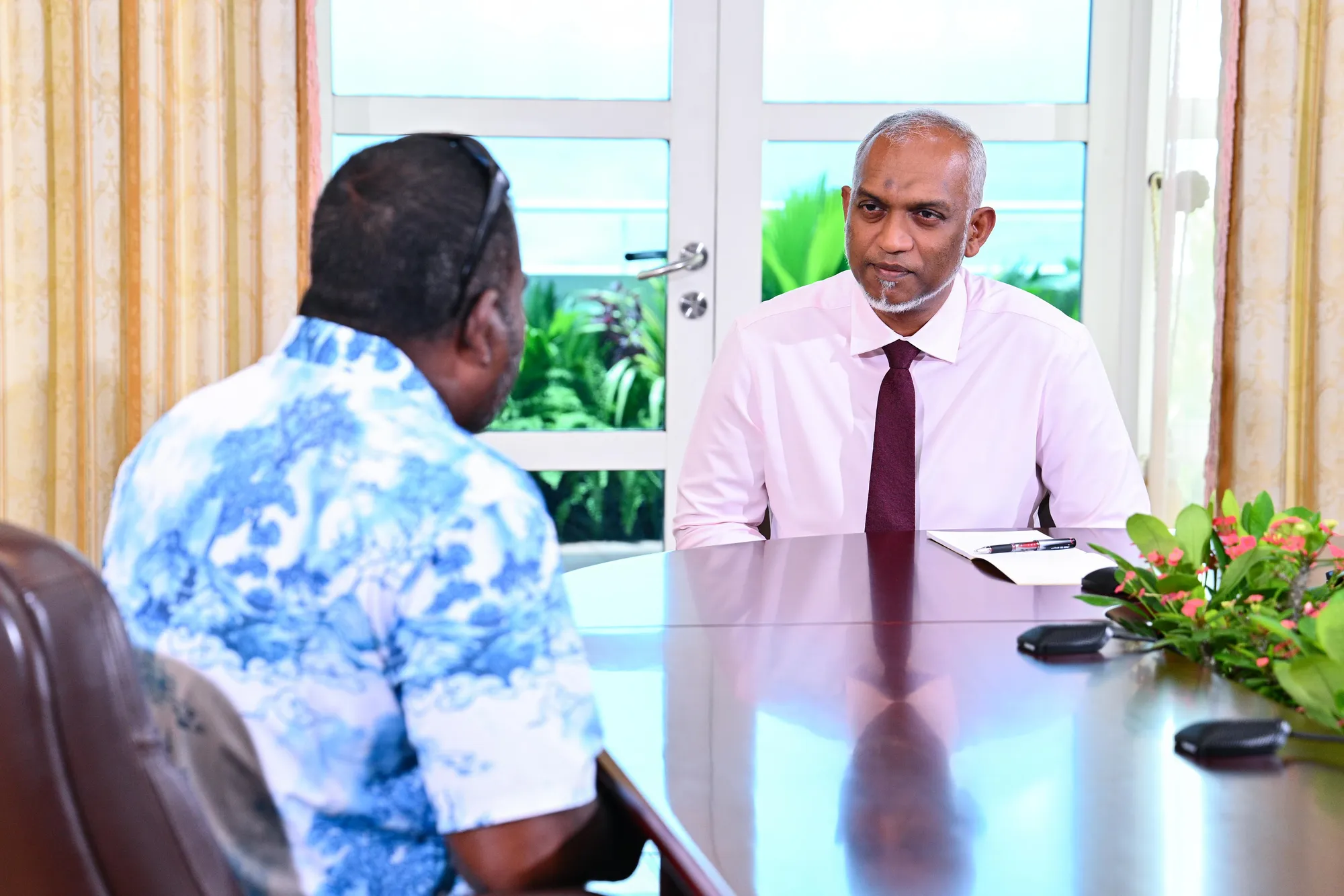 ރައީސުލްޖުމްހޫރިއްޔާ ޑރ. މުހައްމަދު މުޢިއްޒު