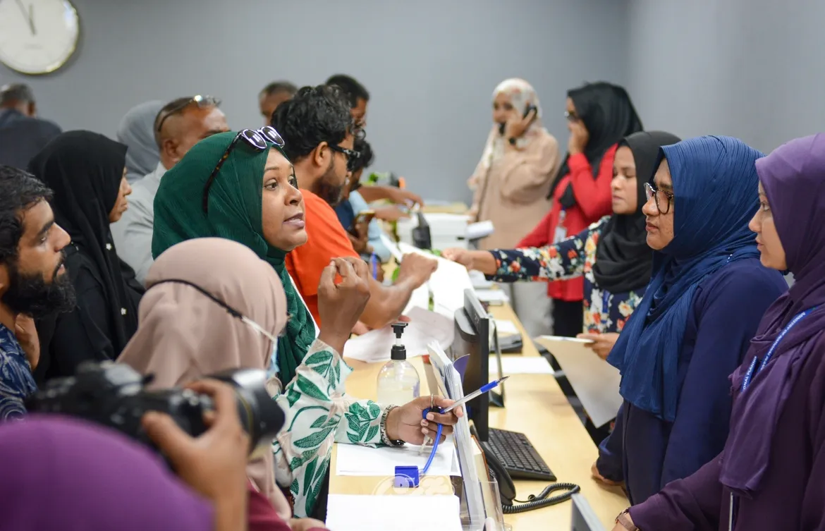 4،000 ފްލެޓްގެ ލިސްޓަށް 7،400 އަށްވުރެ ގިނަ ޝަކުވާ ހުށައަޅައިފި