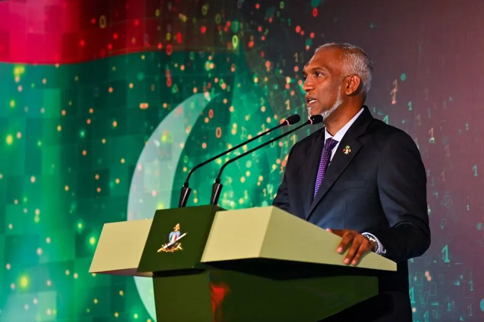 ޤައުމުގެ ސަލާމަތް ކަށަވަރުކޮށްދިނުމަށް އޮތް އެންމެ ޤާބިލު ލަޝްކަރަކީ ދިވެހި ސިފައިން: ރައީސް
