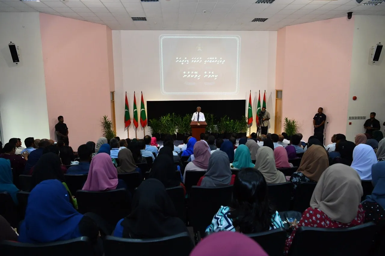 ފުރަތަމަ ޑިގްރީ ސްކީމުން ޝަރުޠު ހަމަނުވާ ދަރިވަރުންނަށް ނުވަ މިލިއަން ރުފިޔާ ޚަރަދުކޮށްފައިވޭ: އޮޑިޓް