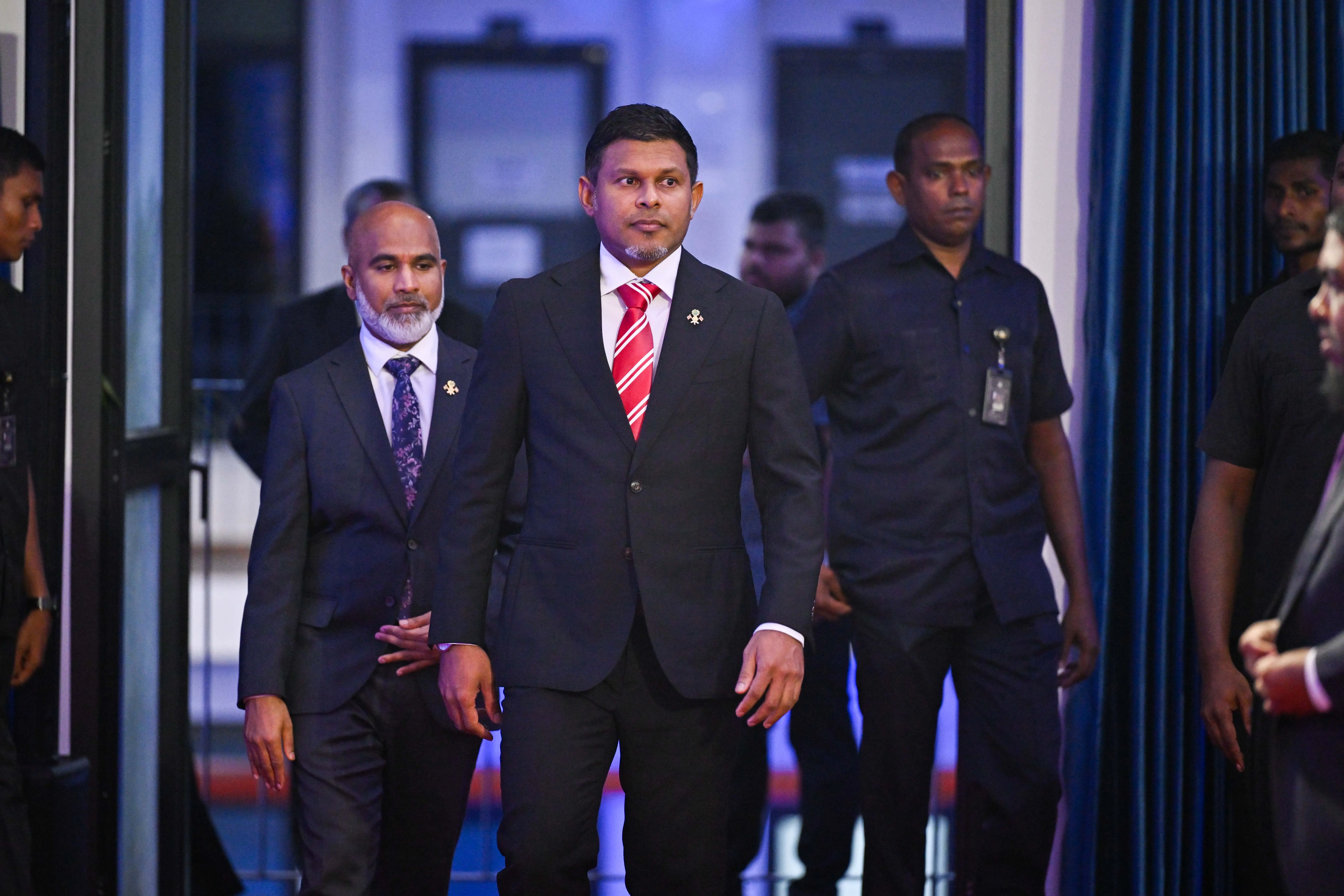 ވެރިކަމާ ހަވާލުވީއިރު ޤައުމު އޮތީ ބަނގުރޫޓުވާ ހިސާބުގައި، އެކަމުގެ ޒިންމާ ނަގަން ޖެހޭނީ އެމްޑީޕީ އިން: ނައިބު ރައީސް
