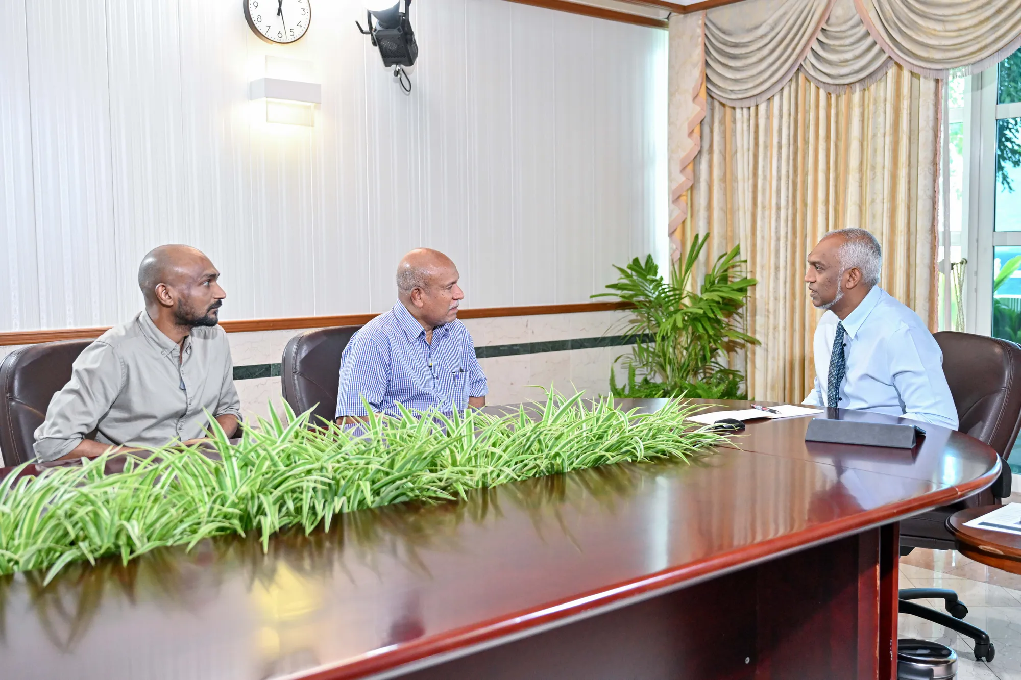 ގެދޮރު ލޯނުގެ އިކުއިޓީއަށް ކޮންމެ މީހަކަށް ދެ ލައްކަ ރުފިޔާ ލިބޭނެ ގޮތް ހަދަނީ
