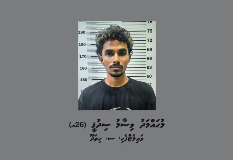 އެކްސިޑެންޓާއި ގުޅިގެން ހައްޔަރު ކުރި ކާރު ދުއްވަން އިން މީހާ-- ފޮޓޯ: ޕޮލިސް