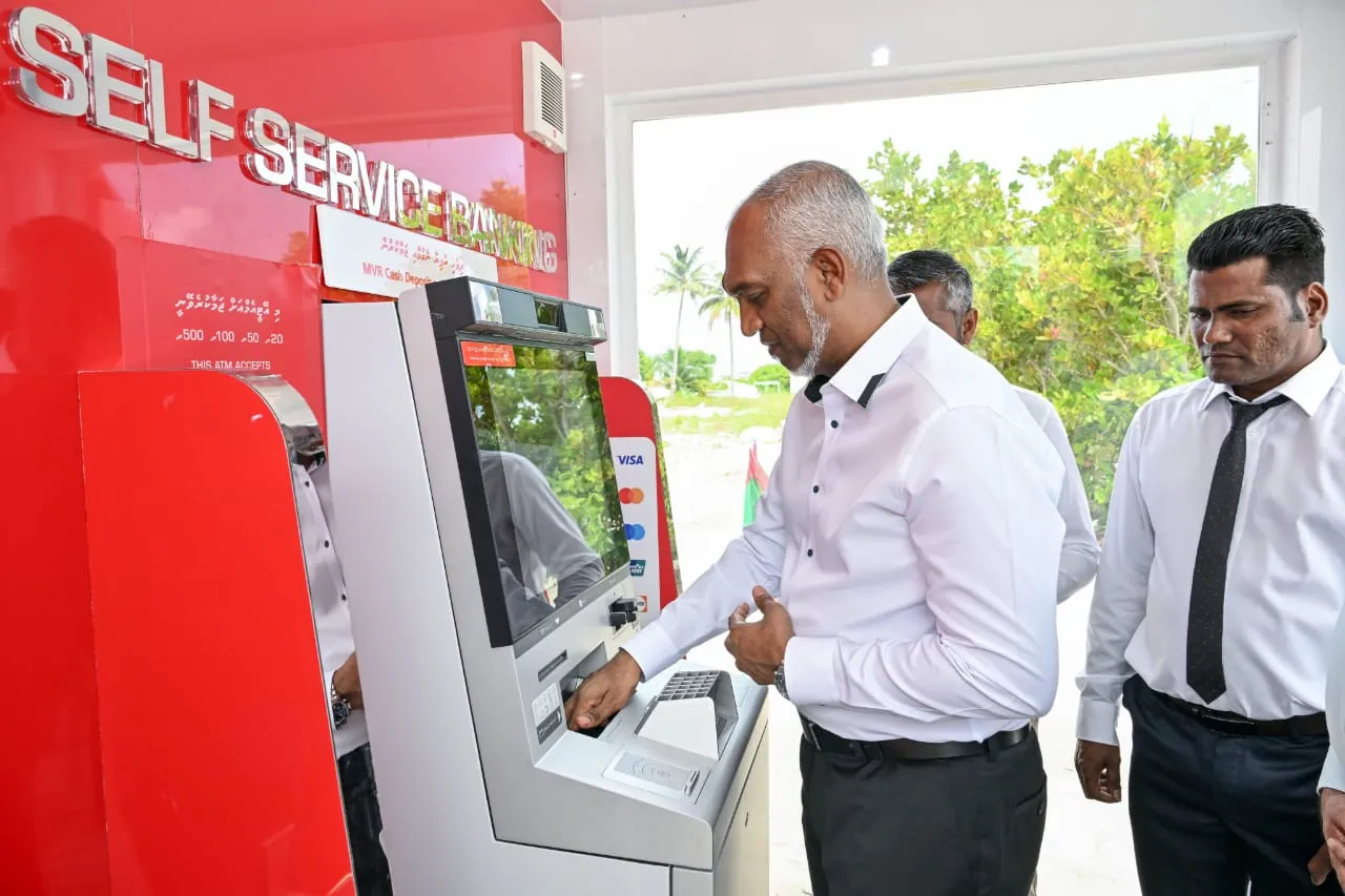 Hithaadhoo ATM opening (Photo/BML)