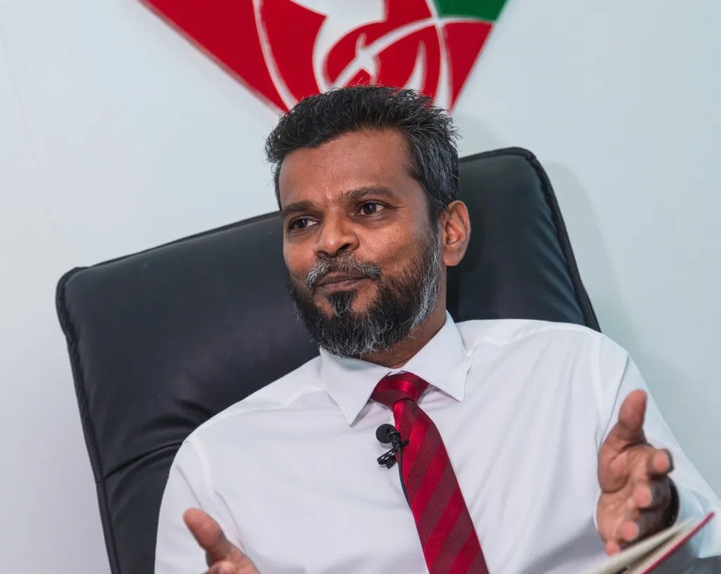 އުމްރާއަށް ގޮސް ހުއްޓާ ނިޔާވި މީހާގެ ޖަނާޒާގެ ކަންކަމަށް ފުރިހަމަ އެއްބާރުލުން ދެމުންމިދަނީ: ޝަކީލް